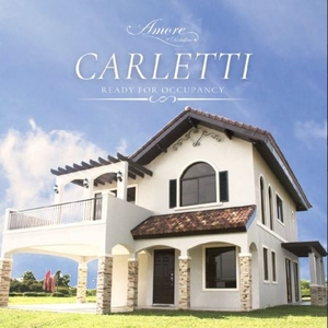 Italian house model Carletti in Amore at Portofino