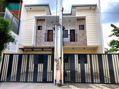 Townhouse For Sale In Ampid Ii, San Mateo