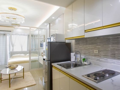 1BR Condo for Sale in Shore Residences, Mall of Asia Complex, Pasay