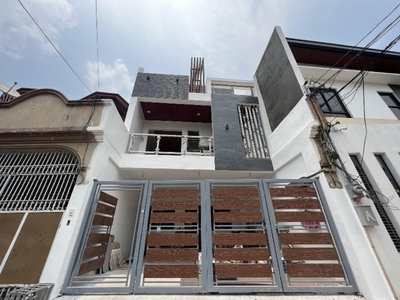 House For Sale In Sta. Ana, Taguig