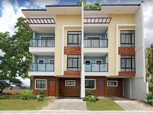 For Sale 4BR 3-Storey Townhouse in Dasmariñas, Cavite | The Villas at Dasmariñas Highlands