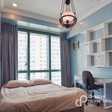 For Rent 2 Bedroom Condo Unit at Eight Forbestown in Burgos Circle, BGC, Taguig