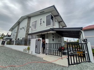 Townhouse For Sale In Mag-asawang Ilat, Tagaytay