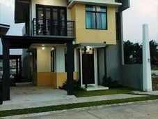 Rush Sale Low Price House and Lot in Flood Free Area of Marikina City