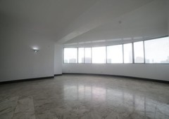 3 bedroom unit for rent at Burgundy Westbay Tower