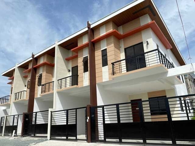 Townhouse For Sale In Molino Vi, Bacoor