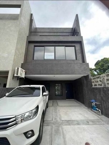 Townhouse For Rent In Don Bosco, Paranaque