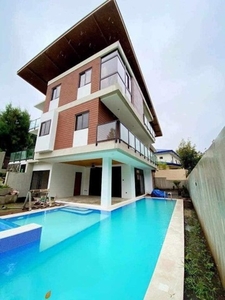 Townhouse For Sale In Sungay North-west, Tagaytay