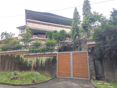 Townhouse For Rent In White Plains, Quezon City