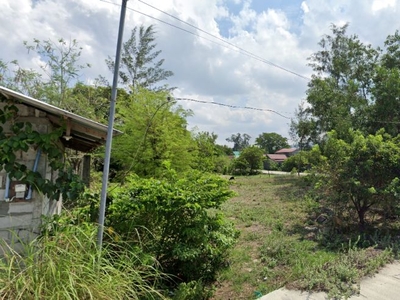 Portioned Lot Walking Distance To The Beach Suited For AIRBNB Business