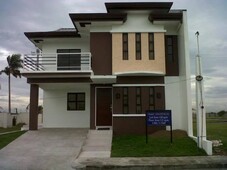 Anastacia, Spacious House and Lot in Antel.