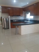 Apartment with carpark for Rent