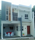 Batasan Hills, Q. C. - 3-bedroom only 15%DP payable in 2 years
