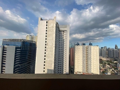 1BR Condo for Rent in Makati on Carousell