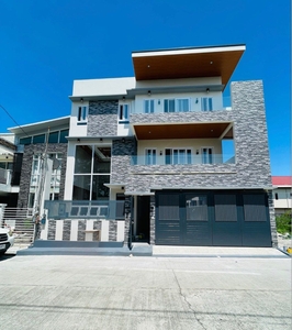 7 Bedroom For Sale House and lot with Pool in Greenwoods Exec Village Pasig on Carousell