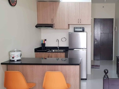 Condo For Rent in Manila near UP PGH Supreme Court LRT Pedro Gil UN St Pauls on Carousell