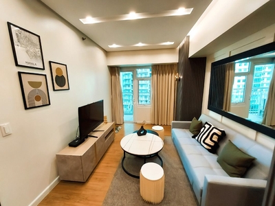 For Rent/ Lease: Two Serendra Meranti 1-BEDROOM Fully-furnished Condo in BGC Taguig on Carousell