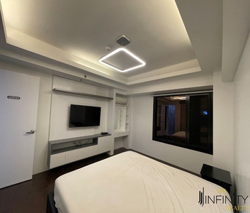 For Sale 1 Bedroom in Arya Residences on Carousell