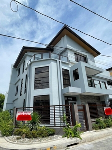 For sale house and lot with pool corner house in greenwoods pasig on Carousell