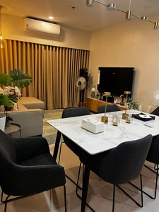 Galeria de Magallanes Newly renovated 3br Makati condo for rent prime location on Carousell