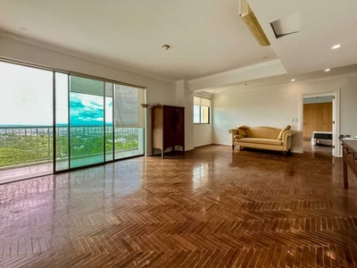 Large 3 Bedroom Condo for Sale in Citylights Gardens on Carousell