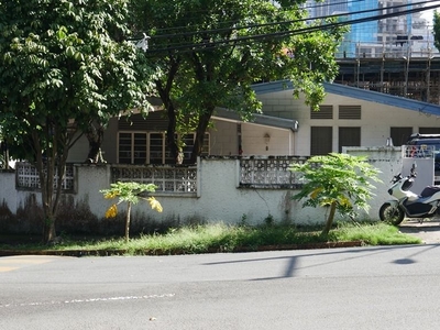 NEAR SCOUT AREA SINGLE DETACHED Quezon City House and Lot For Sale QC on Carousell