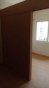 VINE03XXT1 For Rent Unfurnished 2BR Unit at Vine Residences on Carousell