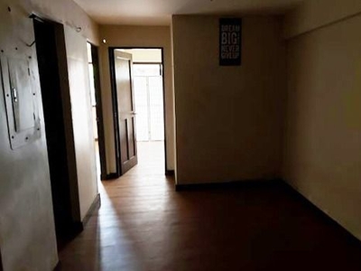 05805-N-354 (Condo unit for sale in Magnolia Place at Quezon City) on Carousell