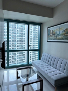 1 Bedroom Condo For Sale in 8 Forbestown Road