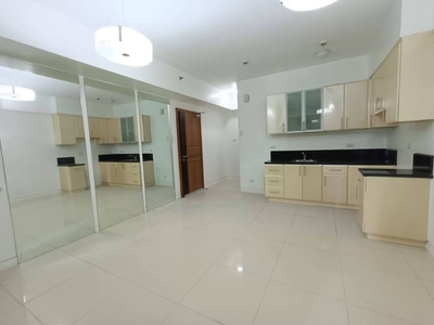 1 Bedroom Morgan Suites For Rent Mckinley Hill Taguig on Carousell