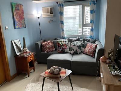 1br cozy trion condo for rent on Carousell