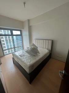 2 Bedroom for rent in Park West BGC on Carousell