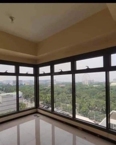 2BR affordable Rent to own Condo in Radiance Manila Bay roxas blvd on Carousell