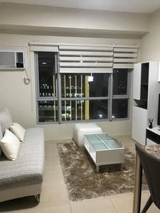 2BR Loft Type Unit with Parking FOR LEASE at Avida Towers 34th Street BGC Taguig - For Rent / For Sale / Metro Manila / Interior Designed / Condominiums / RFO Unit / NCR / Real Estate Investment PH / Condo Living / Clean Title / Ready For Occupancy on Carousell