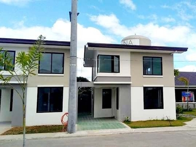 3 Bedroom House and Lot for Sale near Airport on Carousell