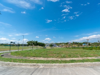 302 sq.m FOR SALE The Enclave Alabang Daang Hari LOT FOR SALE! Inner Lot Good deal! Near Ayala Alabang AAV Alabang West Portofino on Carousell