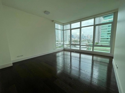 3BR Condo for Rent / Lease Edades Suites Rockwell Makati on Carousell