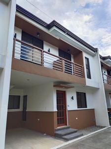 4 bedroom House and lot for sale in Deparo Caloocan with common pool and modern high tech feature.. on Carousell