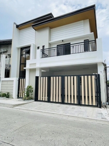 4 bedrooms house for sale in Greenwoods executive village pasig accessible to bgc taguig makati ortigas on Carousell