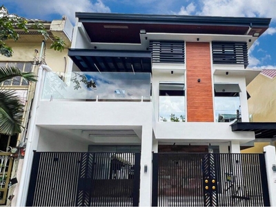 4BR House and Lot for sale in North Susana Quezon City near C5 Katipunan Batasan Commonwealth on Carousell