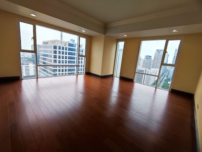 4BR Unit For Lease in DISCOVERY PRIIMEA MAKATI CITY on Carousell