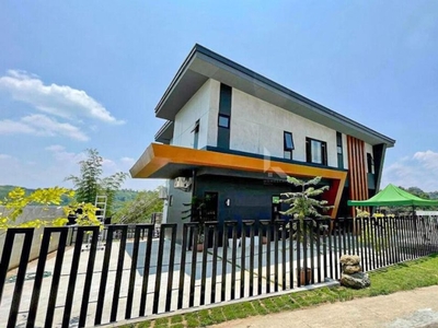 AA Modern House and Lot with Relaxing Overlooking Views for sale in Sun Valley Golf Estates Antipolo on Carousell