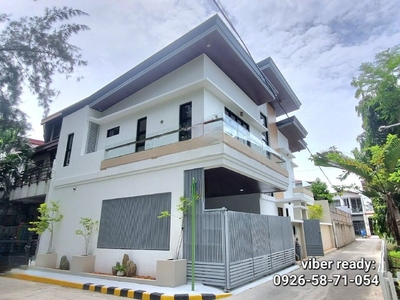 Beautiful Semi Furnished House and Lot for sale in Greenwoods Executive Pasig nr Cainta on Carousell