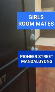 NEW SLOT OPEN GIRL Bedspace Mandaluyong condo share Room rent ORTIGAS 4500 ALL IN PRICE near EDSA MRT Accenture Megamall Greenfield Shaw Blvd Unilab BGC Uptown TV5 UNILAB ROCKWELL Kapitolyo on Carousell