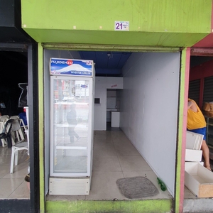 Commercial stall for rent in high foot traffic area in Cubao facing Aurora Blvd on Carousell
