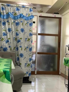 Condo For Sale in Makati Executive Tower 3 on Carousell