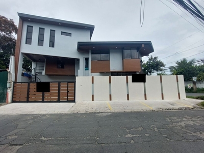 Corner House And Lot For Sale In Paranaque on Carousell