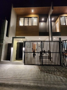 Duplex Townhouse for sale at Molino Bacoor Cavite on Carousell