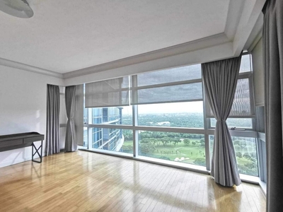 For Lease: 3BR w/ maids room at Pacific Plaza Tower for only 270k/mo! on Carousell