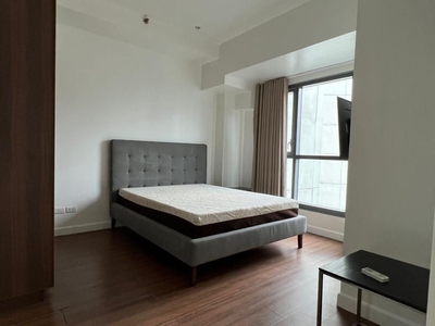 FOR LEASE: Fully Furnished 2BR Unit w/ 2 P/Slots at Shang Salcedo Place